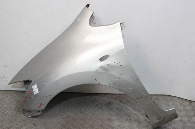Крыло левое 5380212A00 TOYOTA