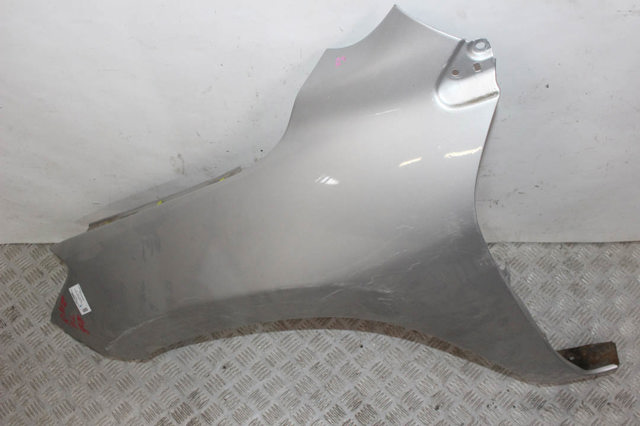 Крыло левое 5380242180 TOYOTA