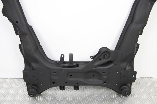 Поперечина передней подвески 54400JG71A NISSAN