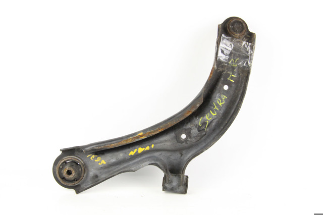 Передний нижний рычаг 545003SH2B NISSAN