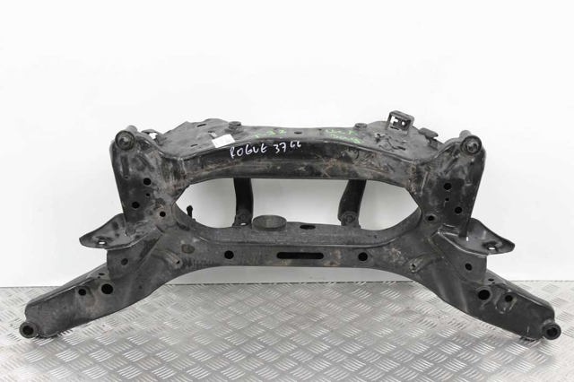 Поперечина задней подвески 554014BA0A NISSAN