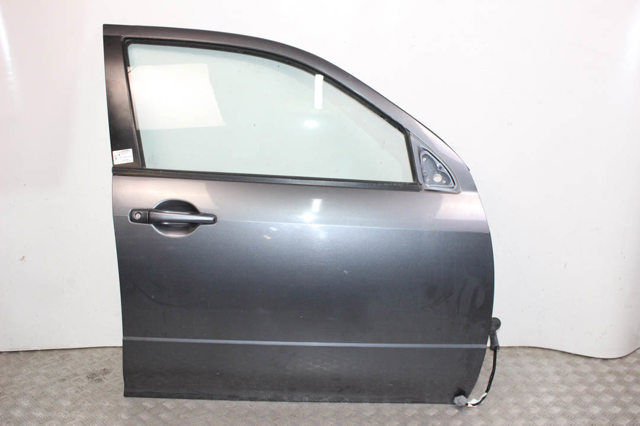 Пассажирская передняя дверь 5700A122 MITSUBISHI
