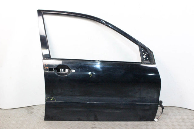 Пассажирская передняя дверь 5700A168 MITSUBISHI