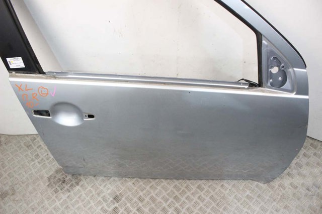 5700A488 MITSUBISHI Дверь передняя правая купить в Киев
