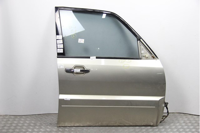 Пассажирская передняя дверь 5700A878 MITSUBISHI