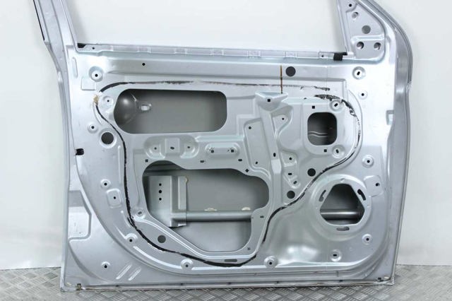 5700B671 MITSUBISHI Дверь передняя левая купить в Сумы
