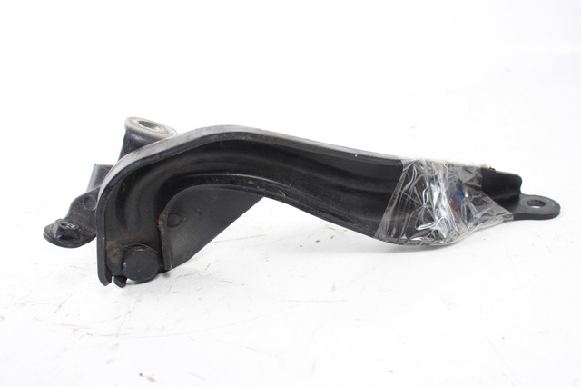 SUBARU 57260SG0009P Петля капота правая в наличии Харьков