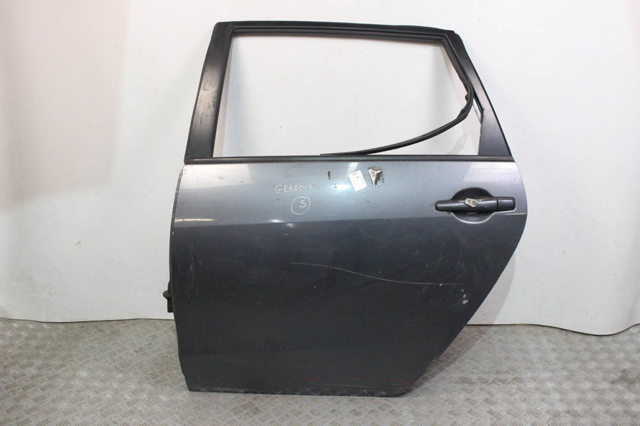 Задняя левая дверь 5730A047 MITSUBISHI