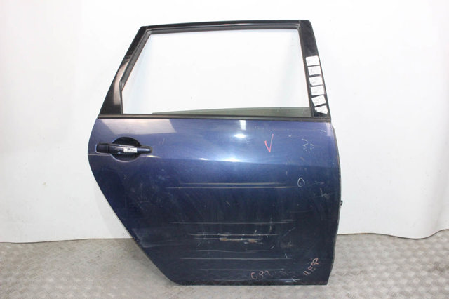 Задняя правая дверь 5730A048 MITSUBISHI
