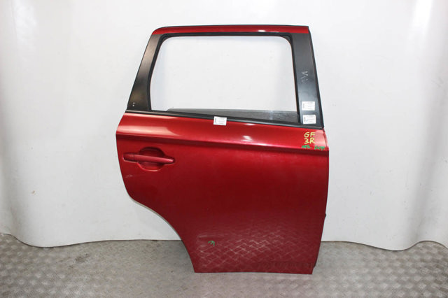 Дверь пассажирская задняя правая 5730B422 MITSUBISHI