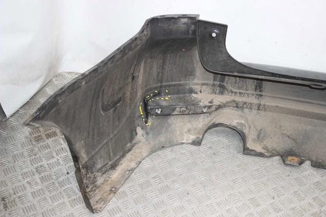 Задний бампер 57704SG010 SUBARU