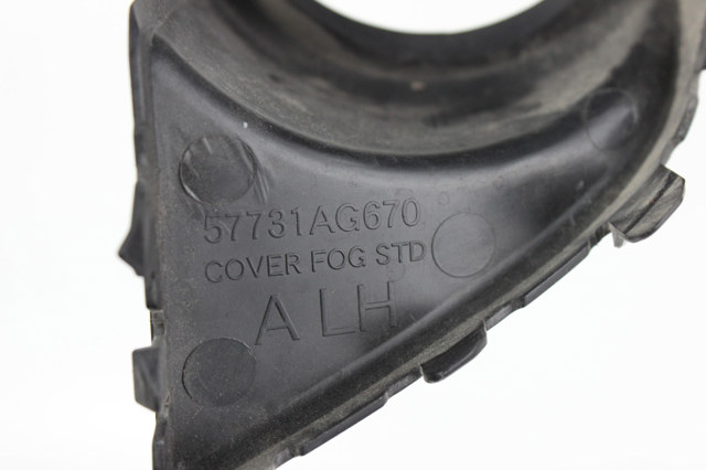 SUBARU 57731AG670 Заглушка (решетка) противотуманных фар бампера переднего левая в наличии Тернополь