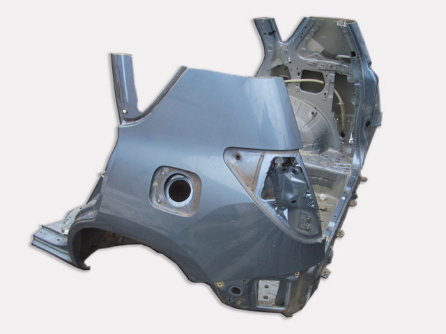 Панель багажного отсека 5830742010 TOYOTA