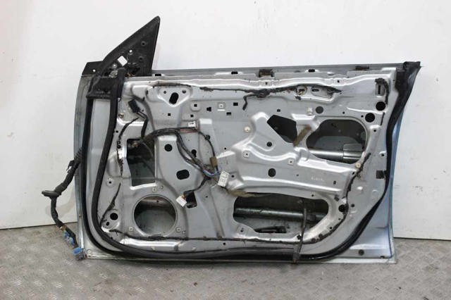 60009FE000 SUBARU Дверь передняя правая купить в Хмельницкий