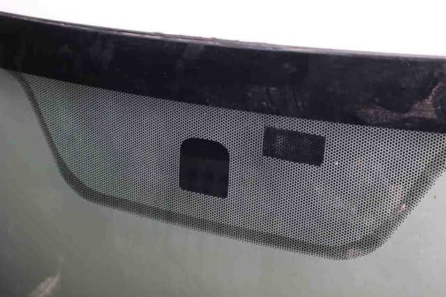 6102B085 MITSUBISHI Стекло лобовое  купить в Ужгород