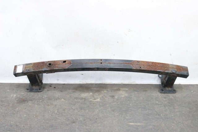Швеллер переднего бампера 62030BR01A NISSAN
