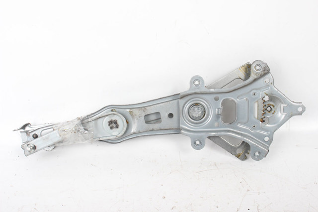 62222AG001 SUBARU Механизм стеклоподъемника двери задней правой купить в Ужгород