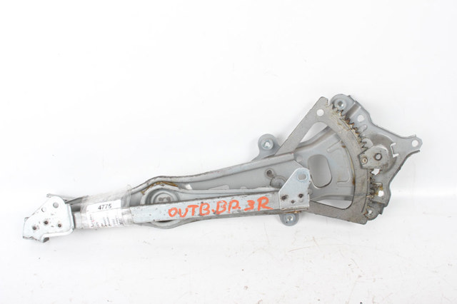 Механизм стеклоподъемника двери задней, правой 62222AG001 SUBARU