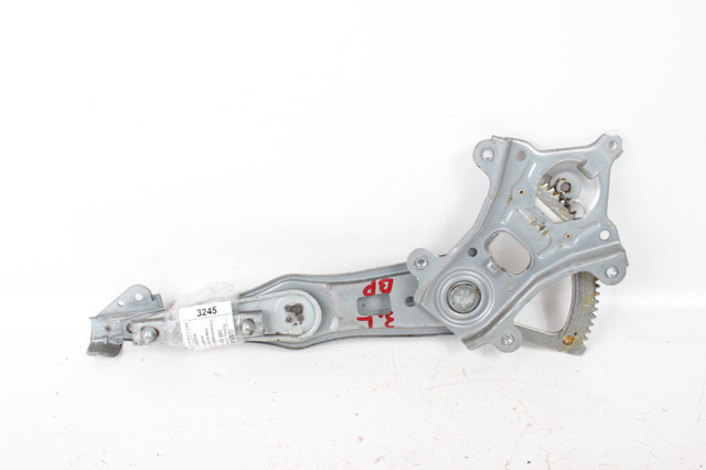 Стеклоподъемник задней левой двери 62222AG011 SUBARU