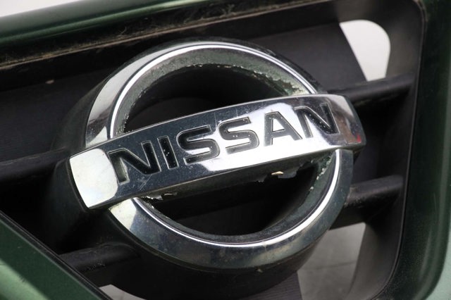 623108H700 NISSAN Решетка радиатора купить в Чернигов