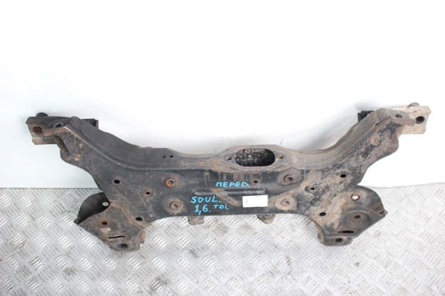 Балка передней подвески 624002K400 HYUNDAI