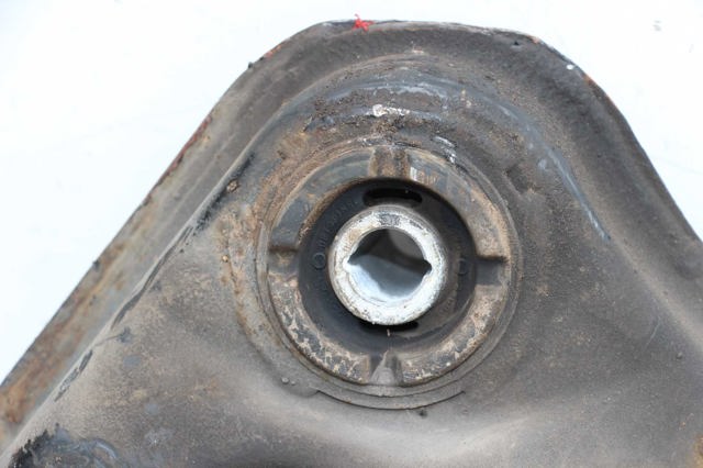 Подрамник передней подвески 624052P401 HYUNDAI