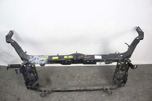 Установочная панель передняя 62500JD200 NISSAN