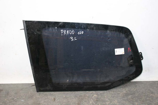 Стекло багажного отсека, левое 6272060791 TOYOTA