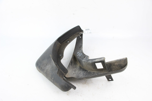 Комплект передних брызговиков 638558H325 NISSAN