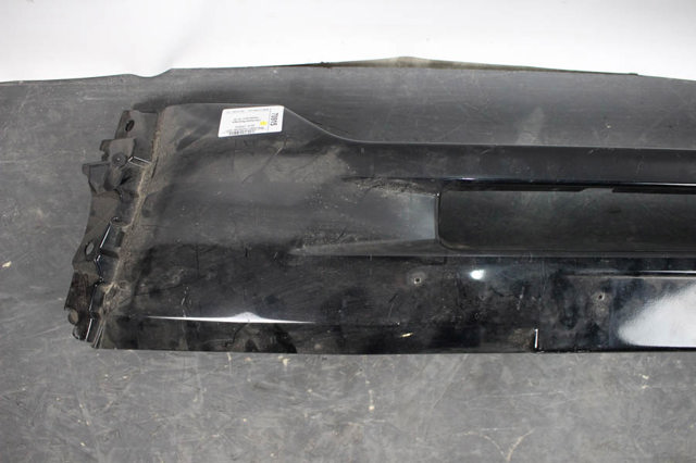 Передний клык бампера 6400G468 MITSUBISHI