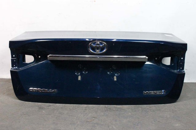 Крышка багажника 6440102F30 TOYOTA