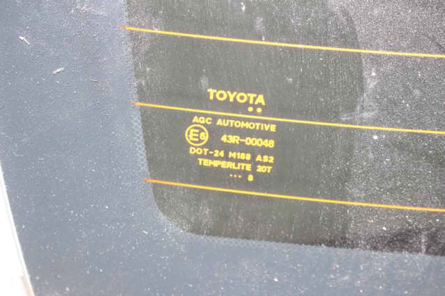 TOYOTA 6480102200 Заднее стекло в наличии Ужгород