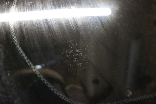 Стекло багажного отсека, правое 65209SA060 SUBARU