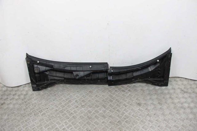 668628H900 NISSAN Водосток лобового стекла, жабо купить в Житомир