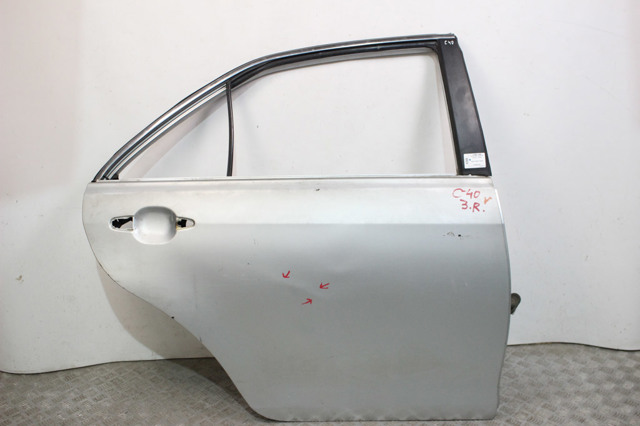 Задняя правая дверь 6700333161 TOYOTA