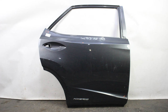 Задняя правая дверь 6700348180 TOYOTA