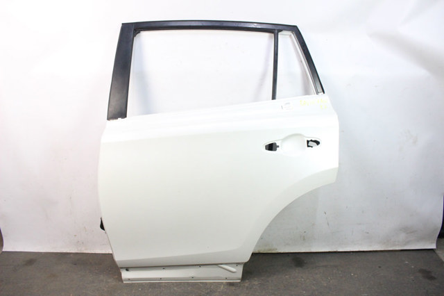 Дверь задняя 6700442180 TOYOTA