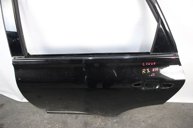 Задняя левая дверь 6700448130 TOYOTA