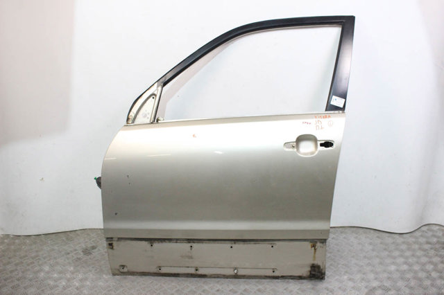 Водительская дверь 6800265843 SUZUKI