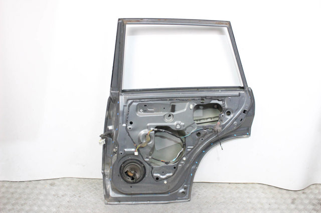 6800365832 SUZUKI Дверь задняя правая купить в Чернигов