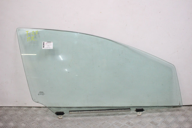 6810105050 TOYOTA Стекло двери передней правой купить в Днепр