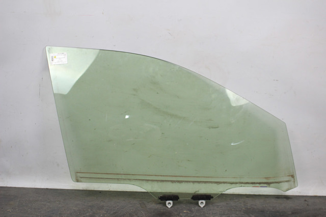 Стекло передней двери, правой 6810142260 TOYOTA