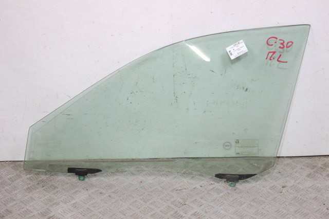 Стекло водительской двери 6810233140 TOYOTA