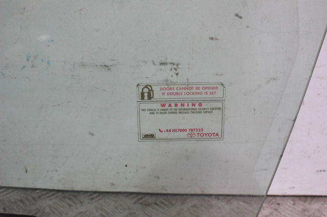6810242140 TOYOTA Стекло двери передней левой купить в Харьков