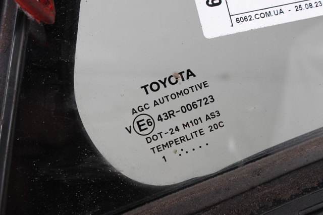 6812305110 TOYOTA Стекло-форточка двери задней правой купить в Николаев