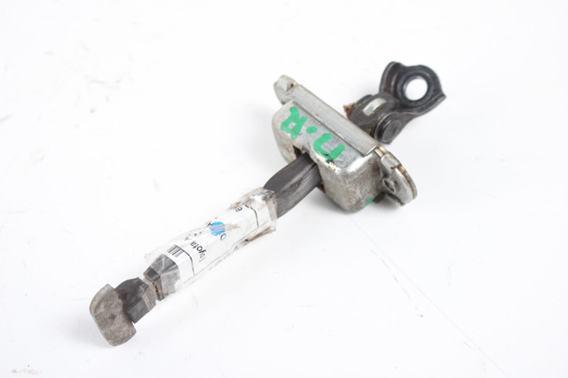 6861002240 TOYOTA Ограничитель открывания двери передний купить в Хмельницкий