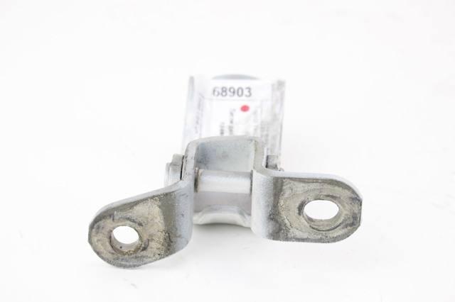 6871002020 TOYOTA Петля двери передней правой купить в Украина