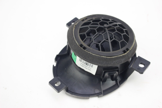 NISSAN 687601KE0A в наличии Черновцы