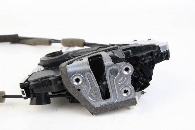 Запор кабины 6904050411 TOYOTA