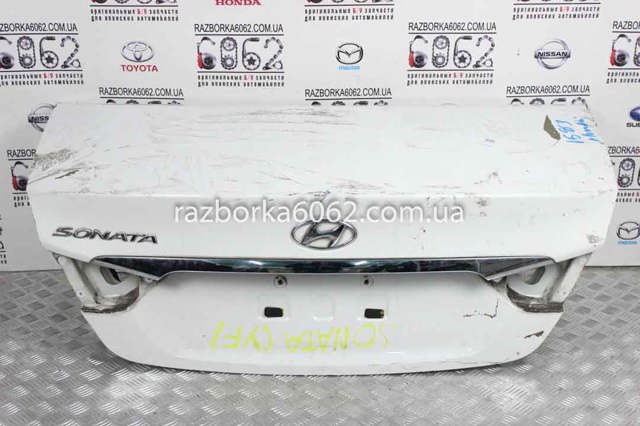 692003Q000 HYUNDAI Крышка багажника купить в Киев